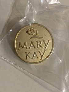 Vintage RARE Lapel / Hat / Tie Pin - Mary Kay Gold-tone Rose Logo Circle Seller - Picture 1 of 2