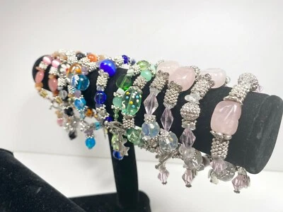 Lote al por mayor de 12 pulseras coloridas con cuentas de ángel multicolor  Foto 1 de 4