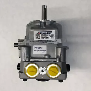 RH HYDRO GEAR PUMP * Scag 482644 * BDP-10A-419 / PG-1GCC-DY1X-XXXX - Picture 1 of 5