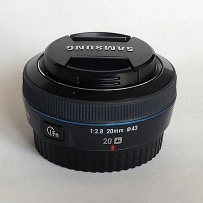 Lente Samsung NX 20mm f/2.8 i-function, Negro [0462J] Foto 1 de 4