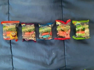 5 Krabby Patty Gummis (Original, Trauben, blaue Himbeere, grüner Apfel, Kirsche) NEU jj1 - Bild 1 von 4