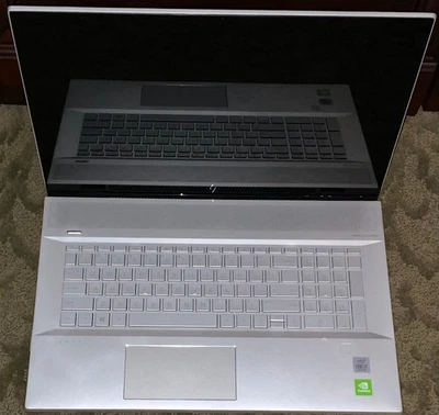 HP Envy 17.3 inch i7-10510U CPU 2.30 GHz 1T storage 4 GB graphics card 1.0 GB R - Image 1 of 4