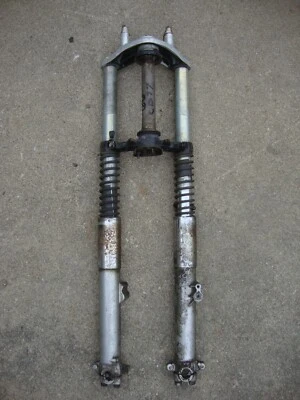 Horquillas Honda 305 Superhawk CB77 1966 con triple árbol 1963 1964 1965 1967 1968 Foto 1 de 4