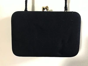 Black Satin Clutch Shoulder Strap Kissing Lock Closure Formal Evening Purse - Picture 1 of 7