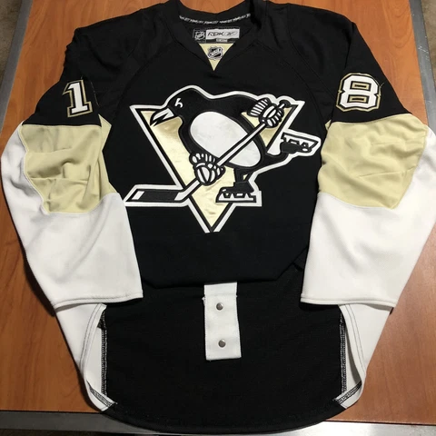 Reebok Edge 1.0 Authentic Marian Hossa Pittsburgh Penguins NHL Jersey Black 52 Cover