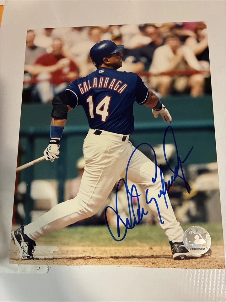 ANDRES GALARRAGA SIGNED 8X10 PHOTO TEXAS RANGERS BASEBALL AUTOGRAPH -AUTHENTIC - Image 1 of 1
