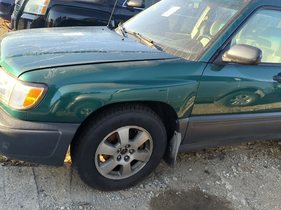 Driver Fender EI4GP Subaru Forester 1998-2002 - Imagem 1 de 4