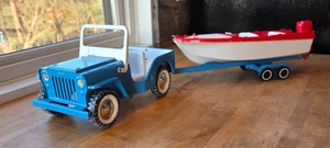 Vintage Tonka Blue Jeep with Blue Trailer, Clipper Boat & Motor 1960's - Picture 1 of 24