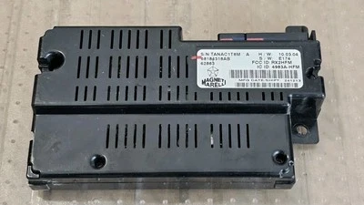 2013 Dodge Dart Telematics Bluetooth GPS Navigation Uconnect Module 68184318AB - Immagine 1 di 4