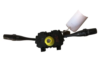 Nissan Pathfinder 2001 interruptor combinado limpiaparabrisas señal de giro faro antiniebla Foto 1 de 4