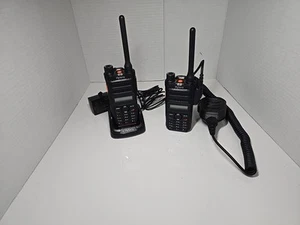 Hytera AP582 UHF Two Way Radios With Charger And Hand Set - Picture 1 of 7