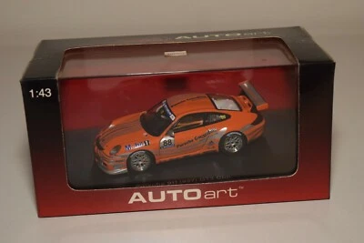 WW 1:43 AUTOART PORSCHE 911 997 GT3 CUP #88 CONSULTING ARANCIONE NUOVO CON SC... - Immagine 1 di 4