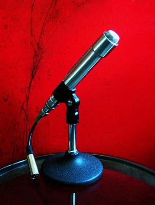Vintage 1960s Electro Voice 676 dynamic cardioid microphone w accessories Hi Z 2 - Image 1 of 4