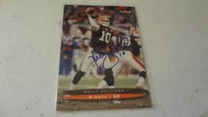 2003 FLEER ULTRA KELLY HOLCOMB AUTOGRAPHED FOOTBALL CARD - Picture 1 of 3