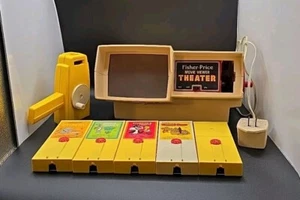 Pacchetto proiettore e visualizzatore film Fisher Price anni '70 e 5 cartucce Disney & WB - Foto 1 di 20