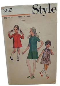 Style 3165 Girls Dress Size 4 Pattern Cut & complete Envelope Damage - Imagen 1 de 4