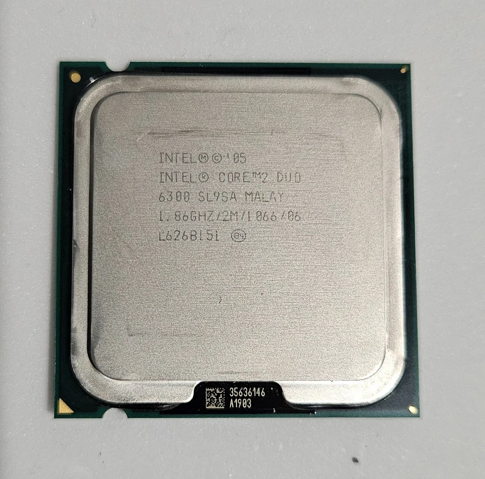 CPU Intel Core 2 DUO E6300 MALAY 1.86Ghz socket LGA775 - Immagine 1 di 1