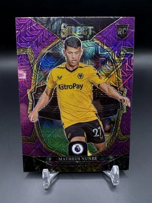 2022-23 Panini Select Premier League #99 Matheus Nunes Purple Mojo SP Rookie RC Foto 1 de 2