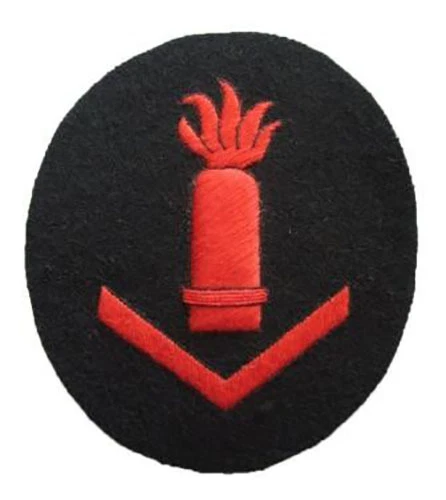 Kriegsmarine Small Vessel Artillery Senior Specialist Trade Badge - WW2 Patch - Image 1 of 1