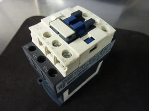 RELÉ CONTACTOR TELEMECANIQUE LC1D18 BL 25A 24VDC 2,4W (30846) - Imagen 1 de 10