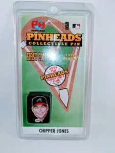 1999 Chipper Jones Pinheads Collectible Pin First Edition NIP - Bild 1 von 2