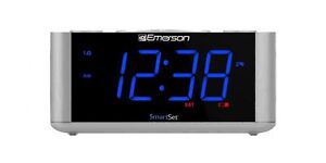Emerson SmartSet Alarm Clock Radio, USB port for iPhone/iPad/iPod/Android and...