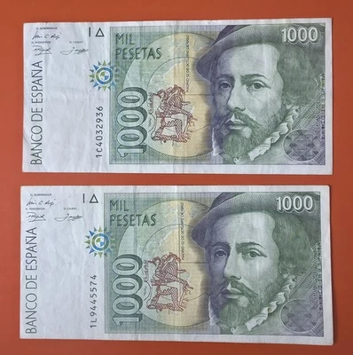 SPAIN LOT  TWO BANKNOTES  1992  1000 PESETAS  P.163  VF - Image 1 of 2