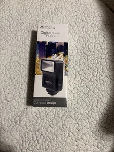 Digital Concepts Vivitar Compact Slave Flash w/Bracket - Picture 1 of 1