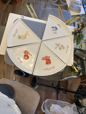 Juego de 5 platos triangulares de gres Pottery Barn PIZZA BUONO 10" Foto 1 de 4