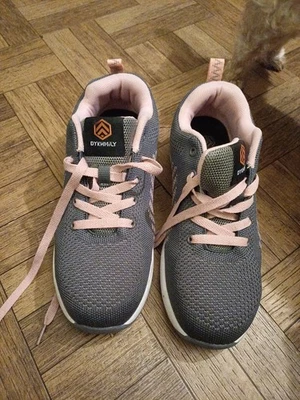 DYKHMiLY Steel Toe Shoes for Women Lightweight Safety Work Walking UK 4.5 - Image 1 of 4