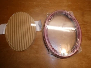 5 x 7 oval picture frame red stained oak with glass - Picture 1 of 3