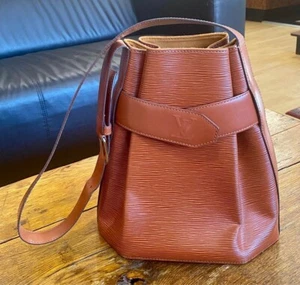 LOUIS VUITTON M80193 Epi Sac DePaul GM Shoulder Bag Brown/GoldHardware - Picture 1 of 13