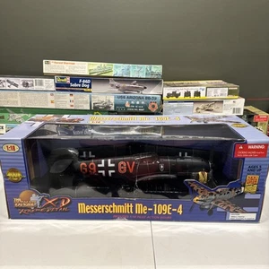 SEALED 21C Ultimate Soldier 1:18 Messerschmitt Me-109E-4 WWII BLACK Paint Scheme - Picture 1 of 22