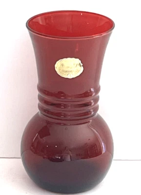Royal Ruby Red Vase Anchor Hocking Glass with 3 Rings 6 1/4"  NEW/ Label Vintage - Image 1 of 4