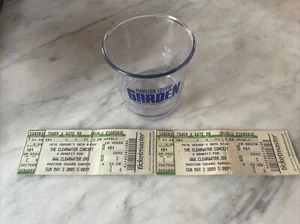 Par de talones de boletos MSG Pete Seeger's 90th B'Day Concert 3 de mayo de 2009 + MSG Cup - Imagen 1 de 2
