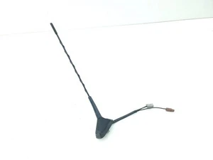 Nissan Navara D23 2021 Radio Aerial Antenna AMD197510 - Picture 1 of 7
