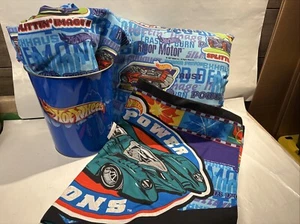 Vintage Hot Wheels Sheet Set Twin with Pillowcase and Hot Wheel Pillow and Can - Picture 1 of 16