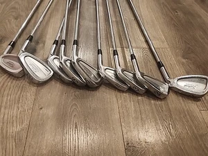 Titleist Forged 690 CB Iron Set Mens RH 2-P Regular True Temper R300 Golf Clubs - Picture 1 of 11