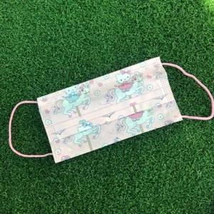 5 x pack Adult Face Cover Mask Hello Kitty - Picture 1 of 4