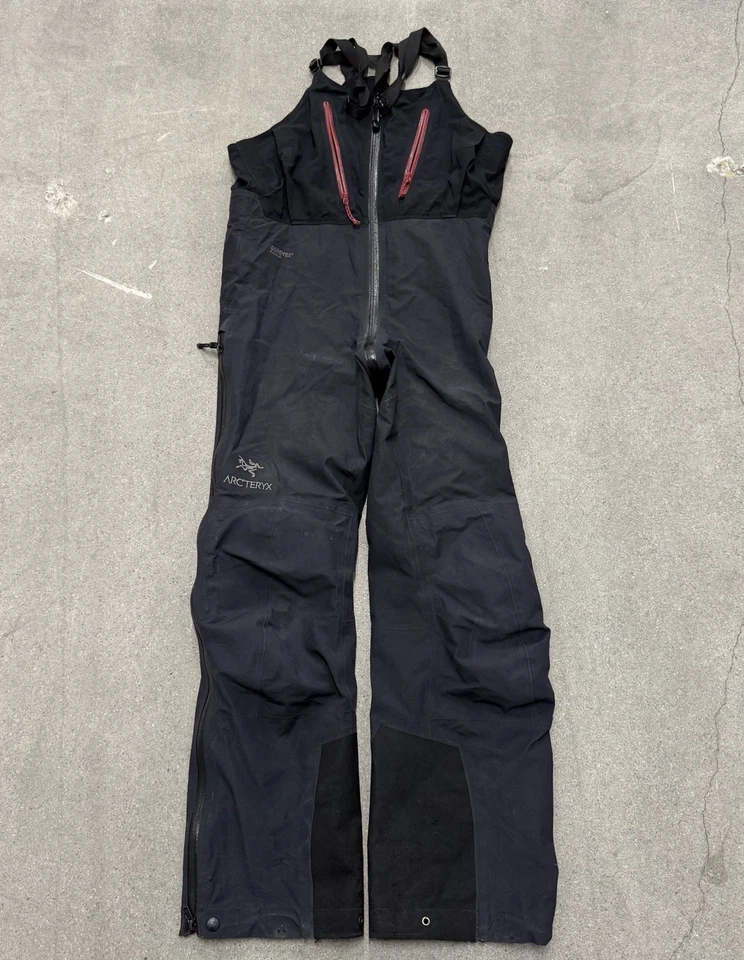 Pantalones con tirantes Arc’terx Gore Tex para mujer talla mediana Foto 1 de 4