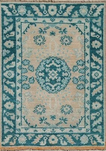 Alfombra de acento turco de lana hecha a mano de 2'x3' tinte vegetal melocotón/verde oushak - Imagen 1 de 12