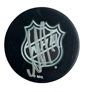 Nicklas Backstrom Washington Capitals Signed Autographed NHL Logo Puck - Picture 1 of 2