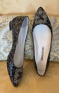 MANOLO BLAHNIK HANGISI LOVE BLACK CRYSTAL FLATS SHOES 37.5  7.5 $1,150 SOLD OUT