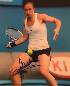 Foto firmada de tenis de Sara Errani de 8x10 - Imagen 1 de 3