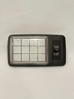 Conjunto de luces domo trasero Isuzu Rodeo 1998-2000 gris 5043540 5051549 probado por fabricante original✅ Foto 1 de 4