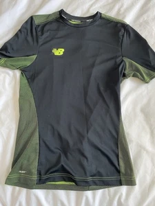 New Balance Mens Short Sleeve Compression Top Size S Black / Green - Picture 1 of 4