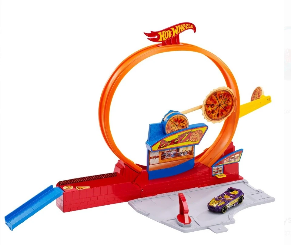 Hot Wheels Speedy Pizza Playset Race Track 2017 Mattel New. C4