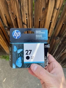 Oryginalny czarny wkład atramentowy do drukarki OEM HP 27 C8727AN Deskjet Officejet 12/2018 - Zdjęcie 1 z 3