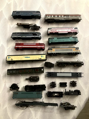 lot train électrique HO pieces detachées principalement JOUEF - Photo 1/4