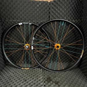 Llantas Mullet 29" o 27,5" Dt FR 541 con bujes Hope Pro 5 Boost - Imagen 1 de 4